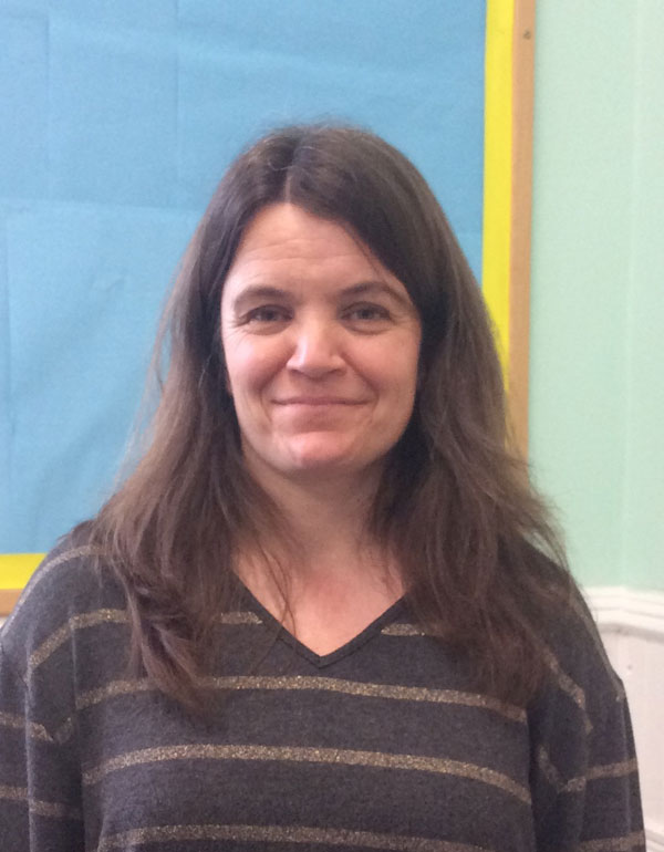 Mrs Gaskell – Specialist Music teacher